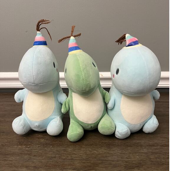 Kawaii Pastel Dinosaur Plush Party Bundle - Picture 1 of 4